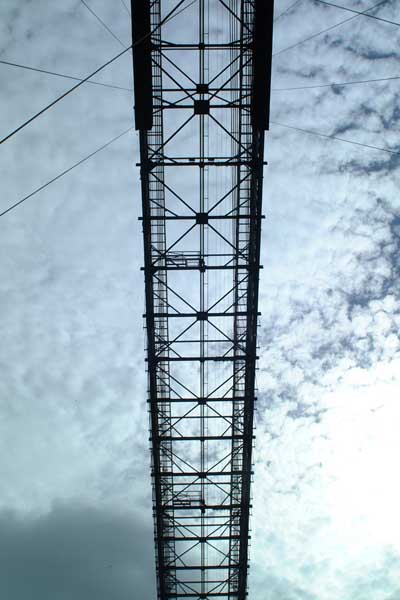 200 203