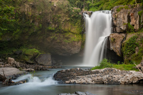 Tengenungan waterfall