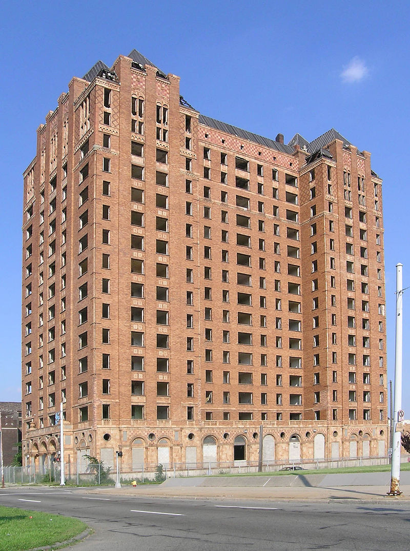 Lee Plaza Detroit
