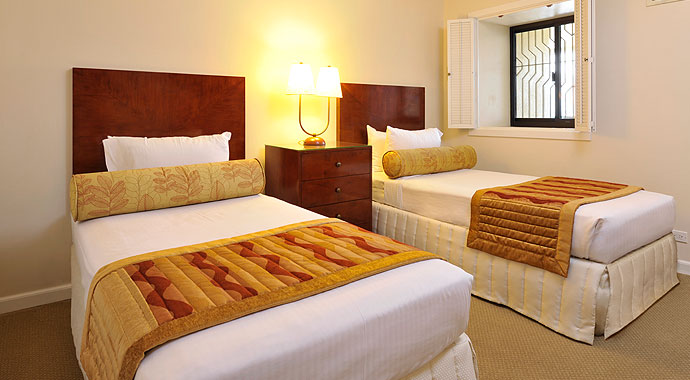 AWT 690x380 Room 2BDR Deluxe Oceanfront 2nd Bedroom
