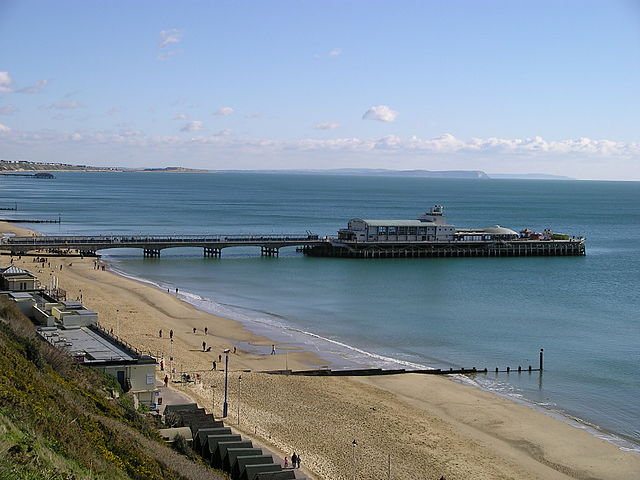 640px Bournemouth pier
