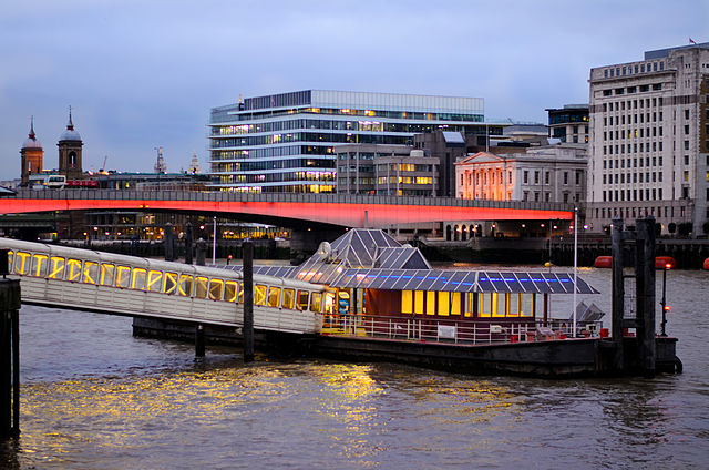 640px London Bridge City Pier