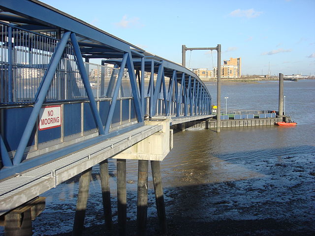 640px Woolwich Arsenal Pier
