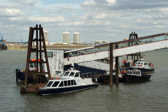 Pier Near the Thames Barrier Visitor Centre geograph.org.uk
