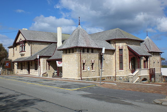 640px Albany Cottage Hospital