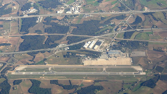 640px Girona Costa Brava Airport View from plane