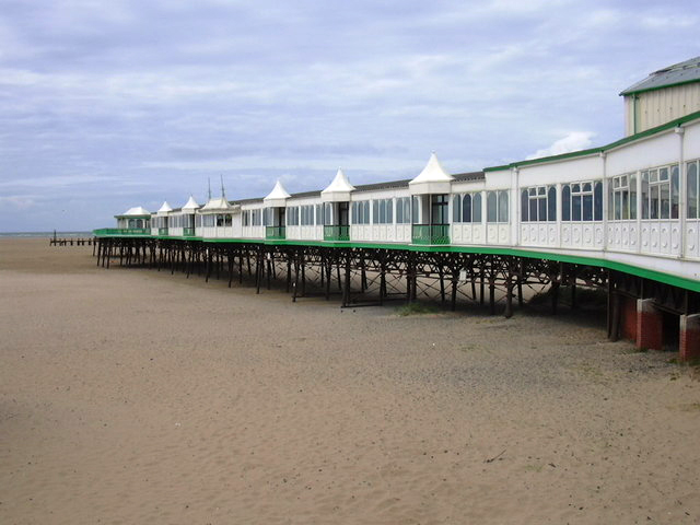 Pier geograph.org.uk 848718