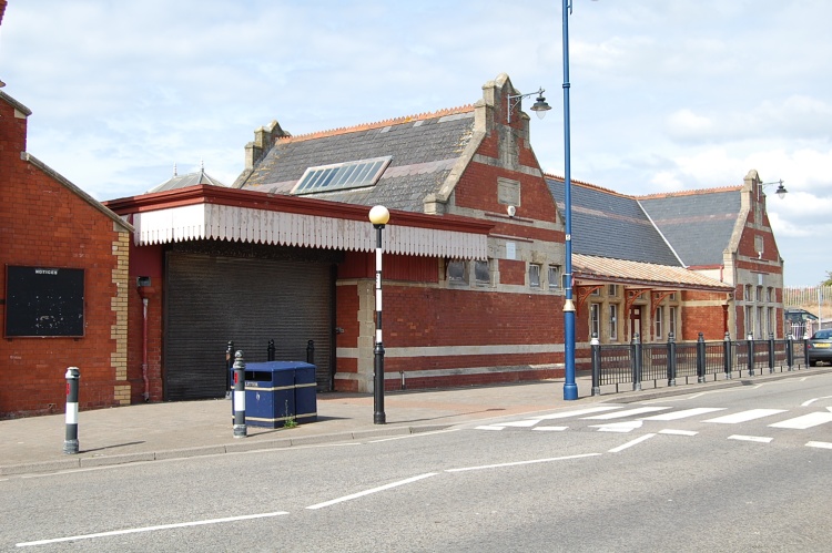 Barry Island Railway station Frontage