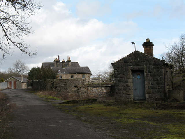Aysgarth Station yard and buildings geograph.org.uk